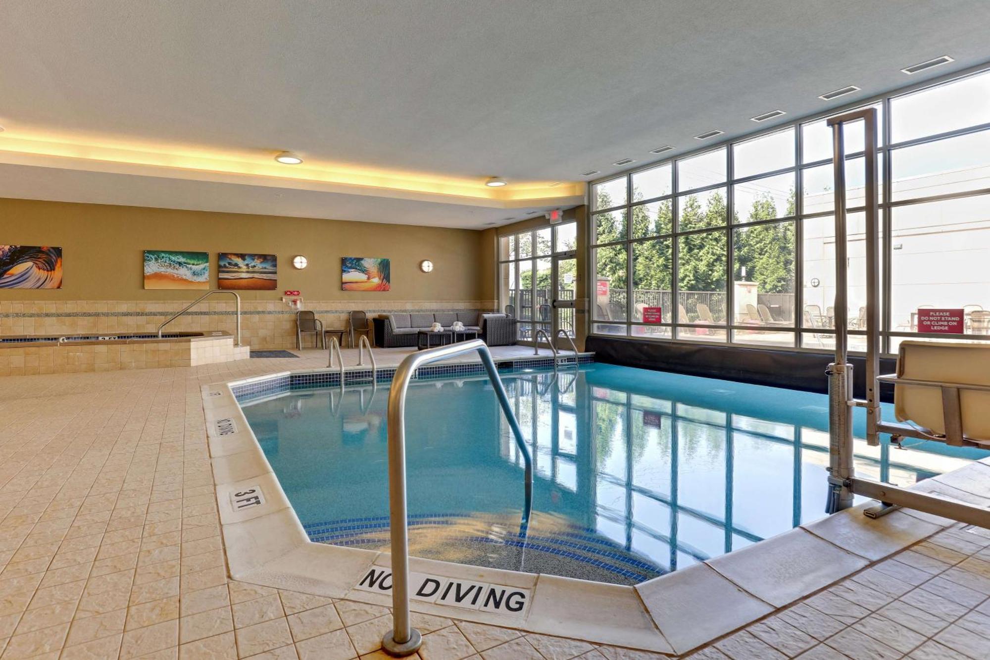 Drury Plaza Hotel Nashville Franklin Exterior photo